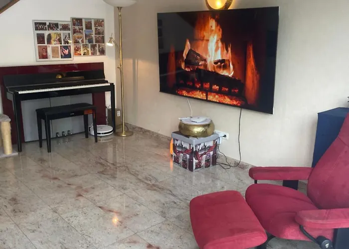 City-oasis With 3 Bedrooms, Garden, Jacuzzi, Gym, Fireplace, Close To U1, Center & Airport * Bécs