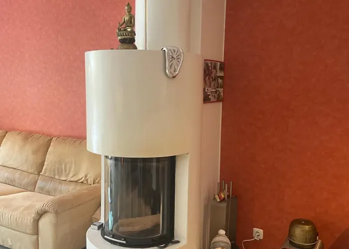 City-oasis With 3 Bedrooms, Garden, Jacuzzi, Gym, Fireplace, Close To U1, Center & Airport * Bécs