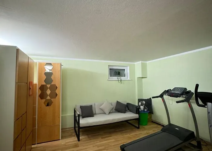 Villa City-oasis With 3 Bedrooms, Garden, Jacuzzi, Gym, Fireplace, Close To U1, Center & Airport *